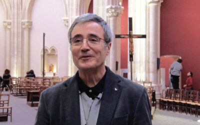 L’église Saint-Ignace à Paris a retrouvé sa blancheur